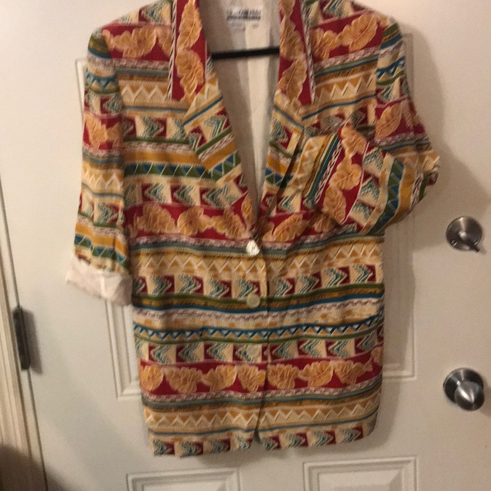 ‼️Price drop‼️Silk jacket. Fully lined